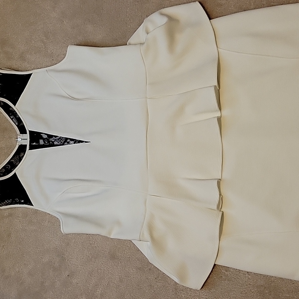 Allen B. by Allen Schwartz Cream and Black Lace Dress NWOT